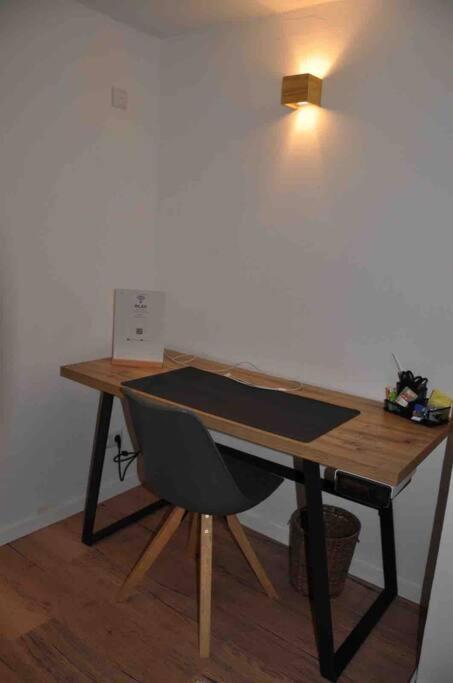 Stadtnaher Heller Souterrain Apartment โอลเดนบวร์ก ภายนอก รูปภาพ