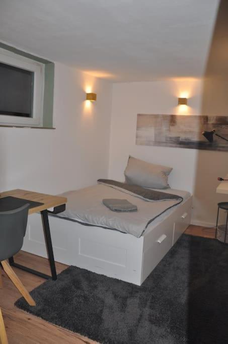 Stadtnaher Heller Souterrain Apartment โอลเดนบวร์ก ภายนอก รูปภาพ
