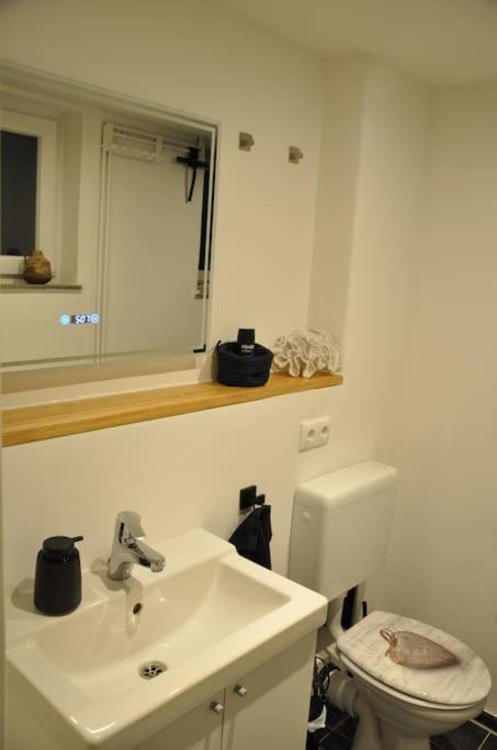 Stadtnaher Heller Souterrain Apartment โอลเดนบวร์ก ภายนอก รูปภาพ
